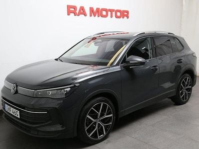 Grå Begagnad 2024 VW Tiguan Life SUV | 389 900 kr (Lite dyr)