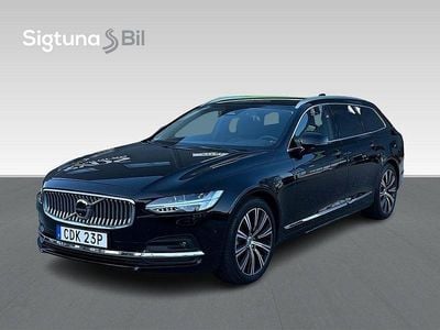 Svart Begagnad 2025 Volvo V90 Plus Kombi | 449 900 kr