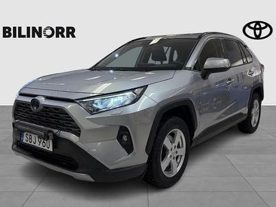 Begagnad Toyota RAV4 2022 Silver SUV