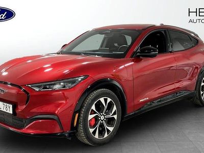 Röd Begagnad 2021 Ford Mustang Mach-E Standard Range SUV | 349 900 kr (Lite dyr)
