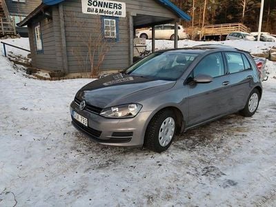 Grå Begagnad 2013 VW Golf VII Halvkombi | 88 499 kr (Bra pris)