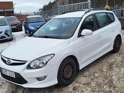 Begagnad Hyundai i30 126 HK (92 kW) 2010 Vit Kombi