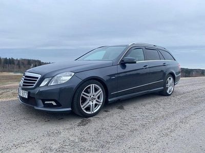 Begagnad Mercedes E220 Avantgarde 170 HK (125 kW) 2010 Mörkgrå Kombi