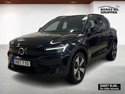 Svart Begagnad 2023 Volvo XC40 Core SUV | 309 000 kr
