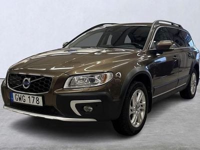 Brun Begagnad 2015 Volvo XC70 Momentum SUV | 179 900 kr (Marknadspris)