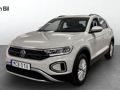 Grå Begagnad 2022 VW T-Roc SUV | 219 900 kr (Marknadspris)