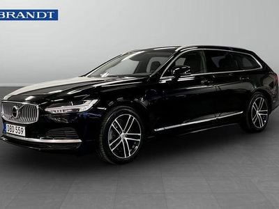 Svart Begagnad 2021 Volvo V90 Inscription Kombi | 279 900 kr (Marknadspris)