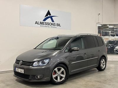 Grå Begagnad 2011 VW Touran GT Minibuss | 69 900 kr (Marknadspris)
