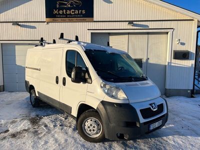 begagnad Peugeot Boxer Van 330 2.2HDi 120hk|Välservad|Nybess|Nyservad