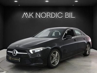 Svart Begagnad 2021 Mercedes A180 Sedan | 249 000 kr (Superpris)