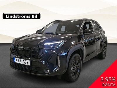 Svart Begagnad 2024 Toyota Yaris Cross Active SUV | 339 500 kr (Lite dyr)