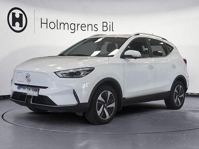Vit Begagnad 2022 MG ZS Luxury SUV | 209 800 kr (Marknadspris)