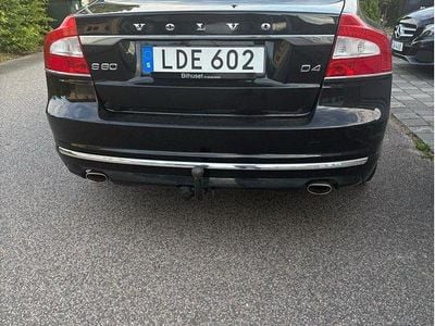 Volvo S80