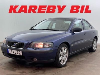 Mörkblå Begagnad 2002 Volvo S60 Business Edition Sedan | 14 900 kr (Marknadspris)