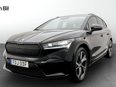 Grå (graphite grey metallic) Begagnad 2023 Skoda Enyaq iV SportLine SUV | 434 900 kr (Marknadspris)