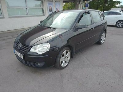 Svart Begagnad 2008 VW Polo Comfortline Halvkombi | 19 000 kr