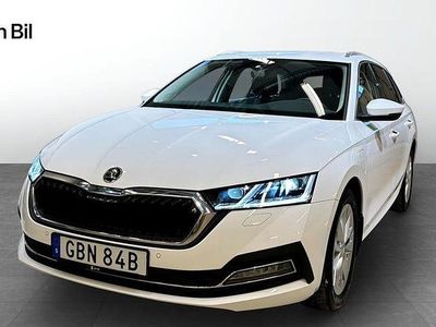 Begagnad Skoda Octavia Style 150 HK (110 kW) 2024 Candy white Kombi