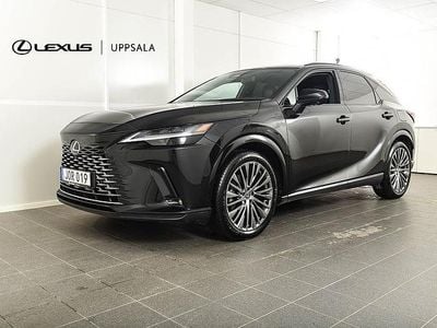 Svart Begagnad 2023 Lexus RX450h+ | 699 900 kr