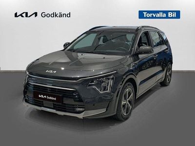Grå Begagnad 2024 Kia Niro SUV | 339 900 kr (Bra pris)