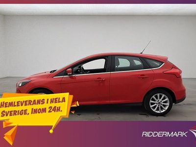 Begagnad Ford Focus Titanium 125 HK (91 kW) 2016 Röd Halvkombi