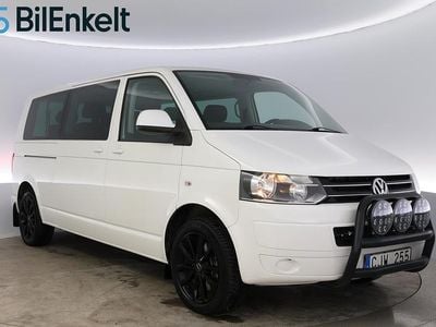 Vit Begagnad 2012 VW Caravelle Minibuss | 199 900 kr
