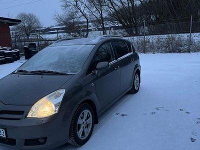 Begagnad 2007 Toyota Corolla Verso Minibuss | 35 000 kr (Marknadspris)