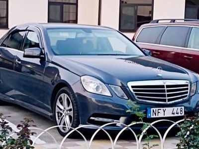 Mercedes E220