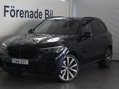 Begagnad BMW X5 M Sport 333 HK (244 kW) 2023 Svart SUV