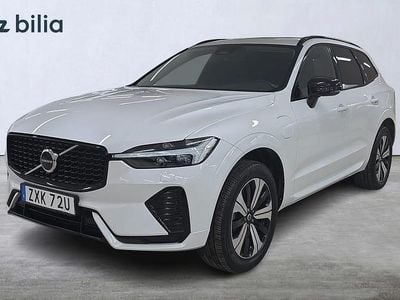Vit Begagnad 2023 Volvo XC60 Plus SUV | 419 000 kr
