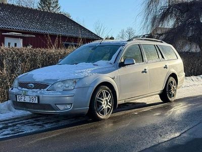 Begagnad Ford Mondeo 145 HK (106 kW) 2006 Kombi
