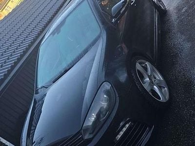 Begagnad VW Golf VI R 270 HK (198 kW) 2010 Halvkombi