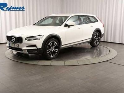 Vit Begagnad 2018 Volvo V90 CC Kombi | 239 800 kr (Bra pris)