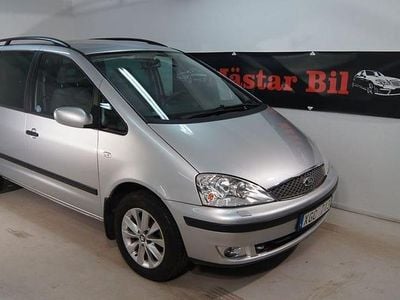 Begagnad Ford Galaxy 140 HK (102 kW) 2005 Silver Minibuss