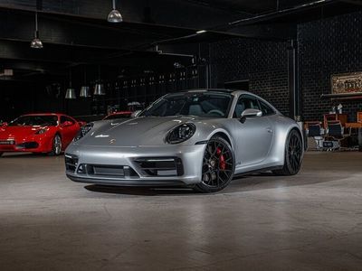 Porsche 911 Carrera GTS