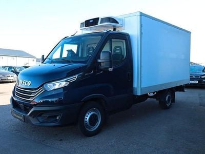 Flerfärgad Begagnad 2023 Iveco Daily Van | 339 900 kr