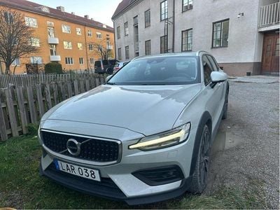 Volvo V60 CC