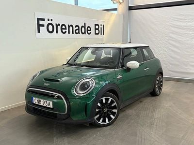 British racing grön Begagnad 2022 Mini Cooper SE Halvkombi | 249 000 kr (Lite dyr)