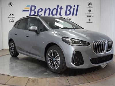 BMW 225