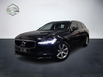 Svart Begagnad 2019 Volvo V90 Momentum Kombi | 139 900 kr (Marknadspris)