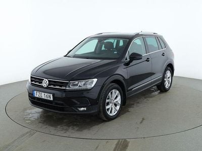 Svart Begagnad 2020 VW Tiguan SUV | 273 000 kr (Marknadspris)