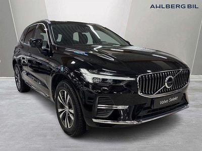 Svart Begagnad 2023 Volvo XC60 Core SUV | 369 500 kr (Superpris)