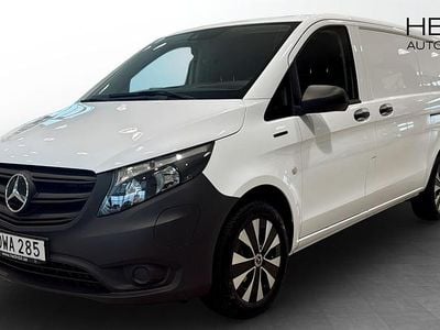 Begagnad Mercedes e-Vito 11 kW (15 HK) 2023 Minibuss
