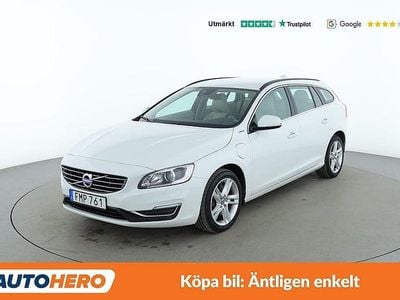 Begagnad Volvo V60 Momentum 287 HK (211 kW) 2014 Vit Kombi