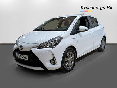 Begagnad Toyota Yaris Hybrid Active 101 HK (74 kW) 2019 Vit Halvkombi