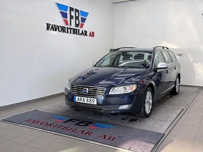 Begagnad Volvo V70 Momentum 181 HK (133 kW) 2014 Blå Kombi