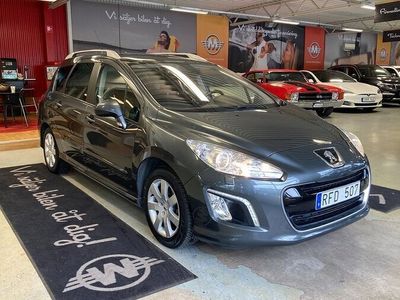 begagnad Peugeot 308 SW 1.6 e-HDi Panorama Dragkrok 2014, Halvkombi