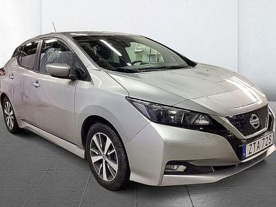 Silver Begagnad 2021 Nissan Leaf Acenta Halvkombi | 159 800 kr (Marknadspris)