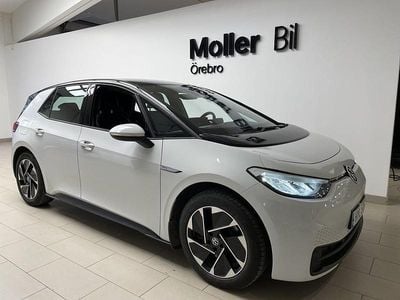 Begagnad VW ID.3 Pro Performance 150 kW (204 HK) 2023 Glacier white metallic bl Halvkombi