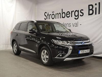 Svart Begagnad 2016 Mitsubishi Outlander SUV | 179 500 kr (Marknadspris)