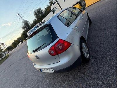 VW Golf V